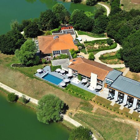 Les Jardins Du Lac Trizay Экстерьер фото